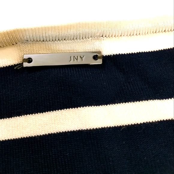 Jones NY Classic Knit Top Size S Navy White Striped EUC - Picture 8 of 10